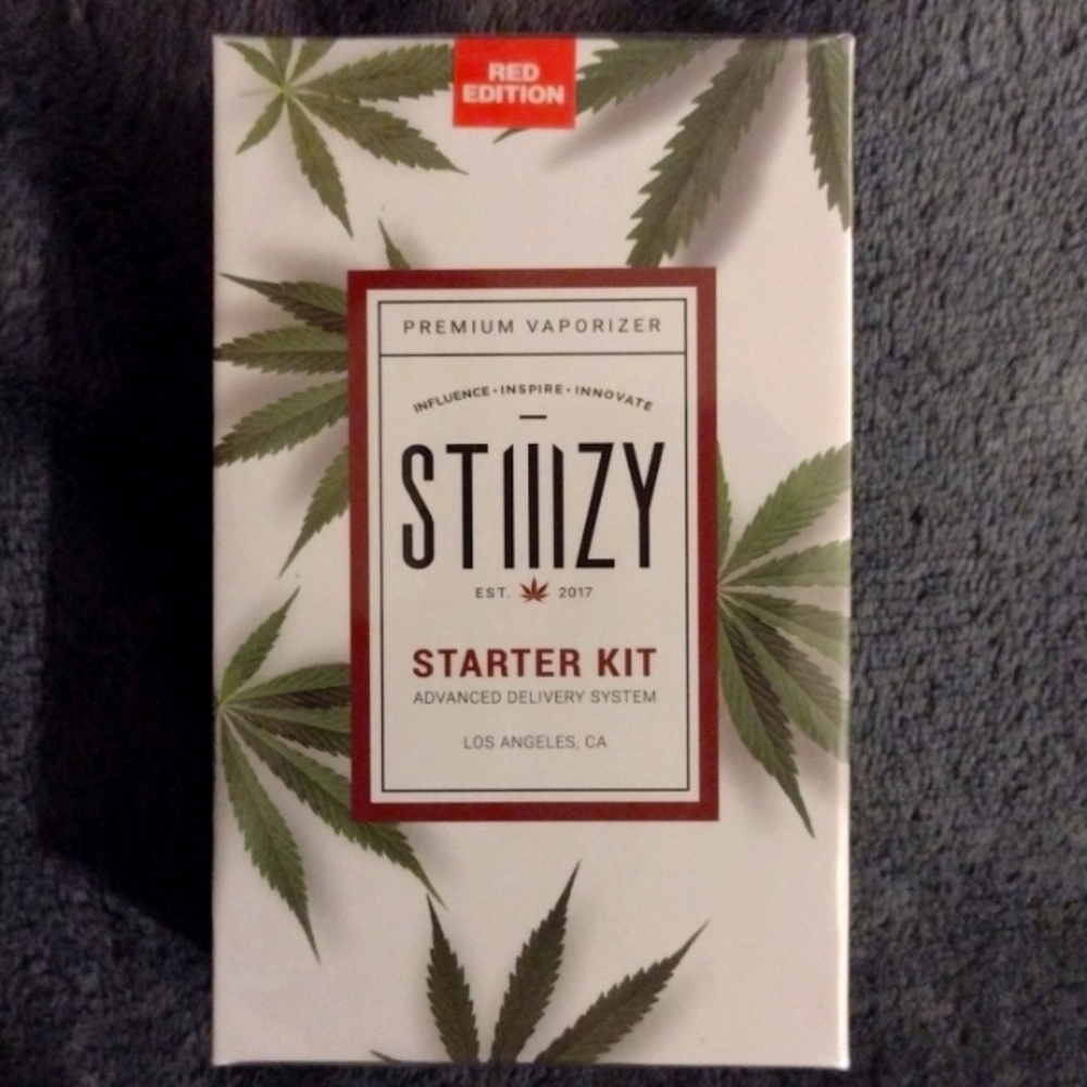 STIIIZY starter kit "🍒RED Edition"SEALED🆕NWT on box.